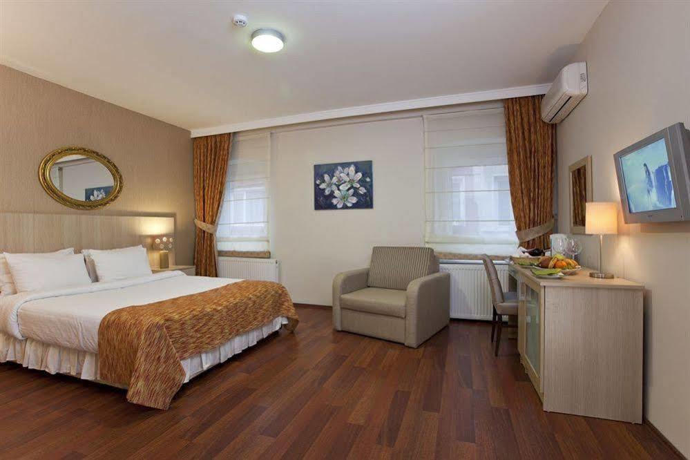 Hotel Arach Harbiye
